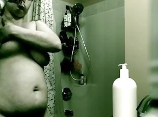Chubby amateur participates in the real spy cam porn