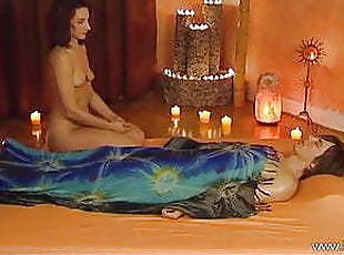 Twisting Loving Handjob Massage To Feel Arouse Deeply