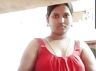 Madurai, Tamil sexy aunty in chimmies with hard nipples