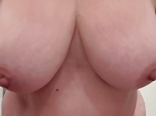 Imbaiere, Tate mari, Grasa, Imens (Huge), Milf, Bbw, Naturala, Tate, Perfect