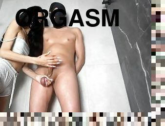 Multi-orgasm in the shower