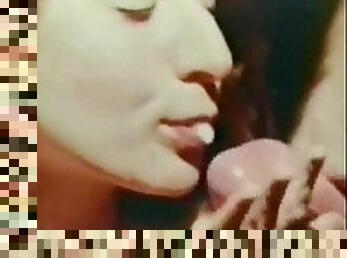 Girls giving blowjobs and getting fucked in this 70s clip