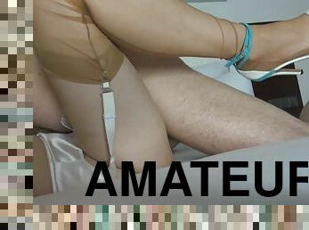 amatör, tonåring, creampie, flickvän, kåt, rakad, brunett