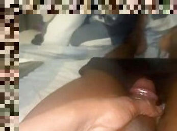 mastubasi, amatir, berkulit-hitam, penis-besar, handjob-seks-dengan-tangan-wanita-pada-penis-laki-laki, sudut-pandang, inggris, seorang-diri, penis