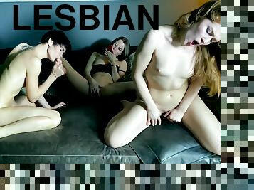 lesbo-lesbian, kolmisin, nuori-18, yksityinen, pikkurintainen