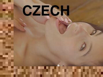 Czech Babe Fingers Herself - hot solo video
