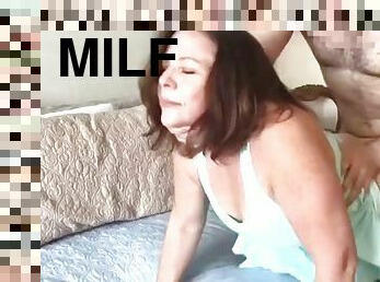 Milf has fun