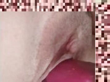 MILF Close up pussy, playing with myself with my vibrating dildo ????