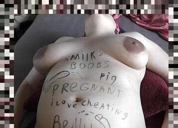 Cuckold husband does body writing on hotwife before cheating on sex