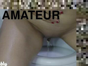Model cleans her body before masturbating – COMPILATION