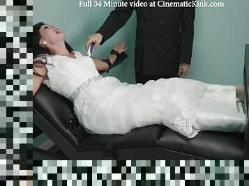 Bride with cold feet gets tickled (LilMizzUnique)