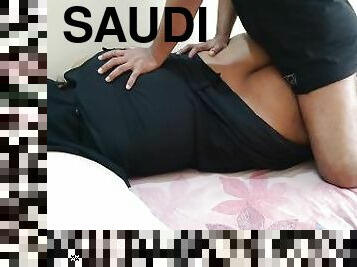 Saudi beauty fuck hot stepmom with big ass in bed