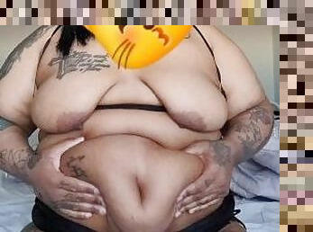 Tattooed BBW Jiggles fat Belly and shakes Saggy Mom Tits!