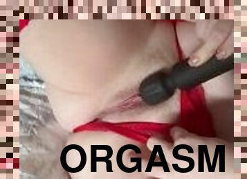 Loud Female Squirting, Cum Announcement