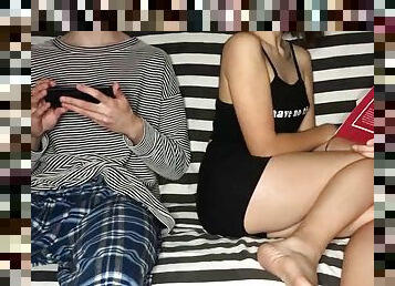 mastubasi, orgasme, amatir, handjob-seks-dengan-tangan-wanita-pada-penis-laki-laki, akademi, berambut-cokelat