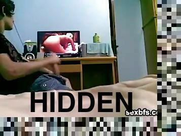 Hidden camera shows him jerking off to porn