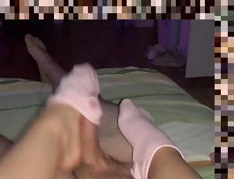 masturbare-masturbation, amatori, jet-de-sperma, adolescenta, latina, picioare, colegiu, sperma, fetish, stimulare-cu-piciorul