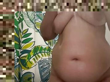 CHUBBY FAT BBW VANILLA FAITH ARDALAN TAKING A SHOWER