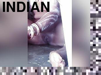Desi Hot Indian Girl Nude Bath
