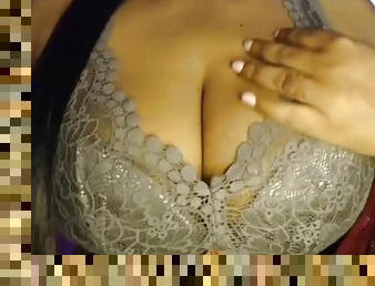 Des Ires In Sexy Bhabhi Opened Her Clothes And Bra And Pressed Her Boobs Vigorously And Pinched Her Nipples