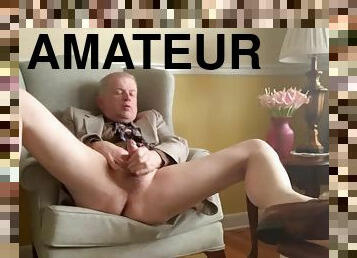 Its time to masturbate. Daddy masturbates for you