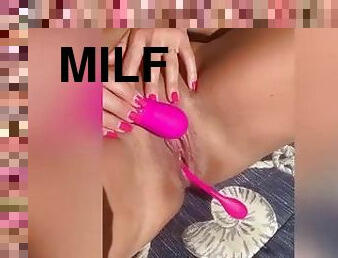 payudara-besar, di-tempat-terbuka, umum, muncrat, amatir, blowjob-seks-dengan-mengisap-penis, jenis-pornografi-milf, mainan, ibu, kamera