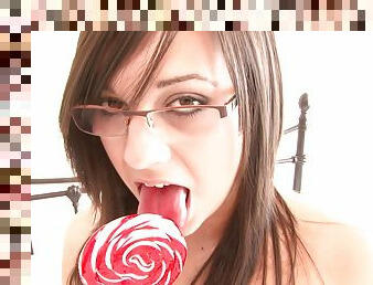 Lolli Pop In Busty Teen Maria Licks And Shows Her Pussy On The Camera