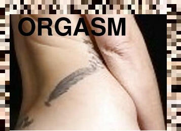 Kiki Deez Vibe And Clit Play 4 Loud Orgasms