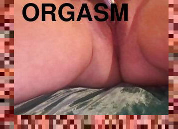 My Throbbing Pussy Cumming Hard