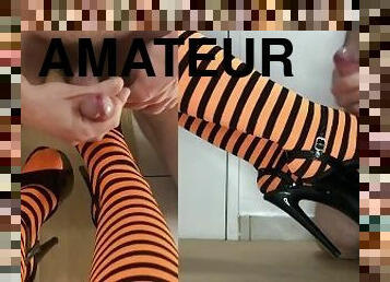 Joyeux Halloween ! Bonbons et foutre pour mes talons