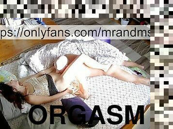 paroasa, masturbare-masturbation, batran, orgasm, pasarica, matura, muie, jet-de-sperma, milf, facut-acasa