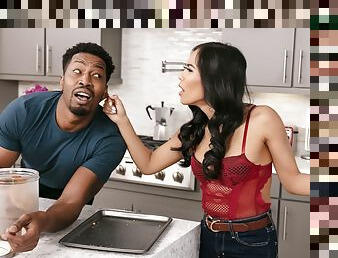 No Cookie for Young Men Video With Isiah Maxwell, Jada Kai - RealityKings