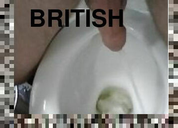 British Boy Pissing
