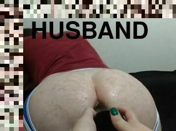 POV.Anal vegetarian. Fucked her husband with 2 hands and a huge zucchini in the ass.