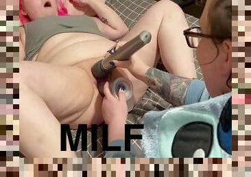 BBW plays with MILF