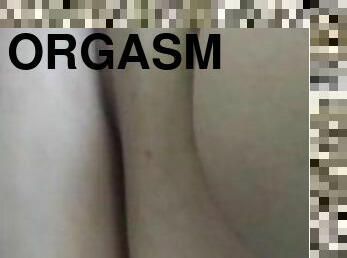 masturbation, orgasm, fitta-pussy, kvinnligt-sprut, fingerknull, kåt, söt, ensam, filipinsk, vått