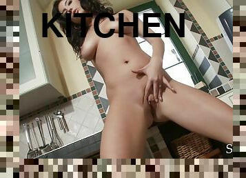 Very Hot Teen Girl Solo Session In The Kitchen