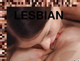 אורגזמה, כוס-pussy, לסבית-lesbian, מטורף, לעשות-עם-האצבע, מנוקב, שחרחורת, קעקוע, ציצים-קטנים