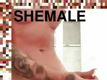 Shemale 