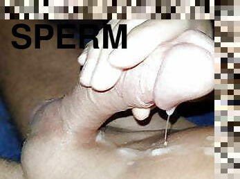 Spray sperm in bursts and inject drops afterwards