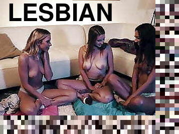 Bubble Butt Lesbian College Girls Having Threesome