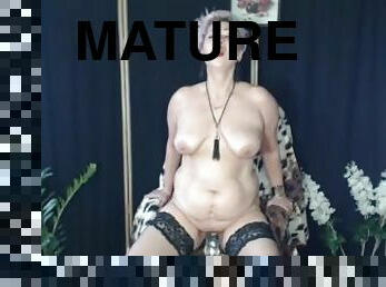 Big plastic bottles in wet mature pussy! Super hot MILF lustful Dirty Slut - AimeeParadise!