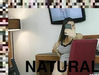 Behind Video Talia Amanda Bouncing Huge Natural Boobs and make Selfies