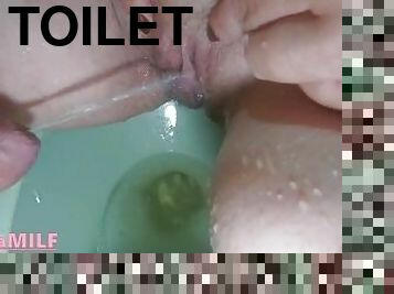 clitoride, masturbarsi, orgasmi, urina, fichette, amatoriali, video-casalinghi, coppie, toilette, stravaganti