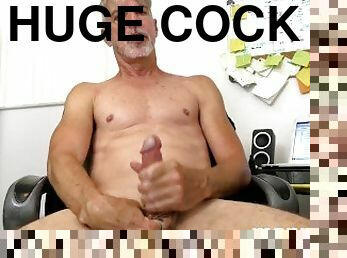 Big Cock Daddy in Jockstrap Eats Cum Wad on Live Cam - Richard Lennox - Manpuppy