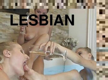 לסבית-lesbian, סאדו-מאזו, כפות-הרגליים, בלונדיני, פטיש, שעבוד, גאקוזי, השתלטות, שחרחורת, מציצה-sucking