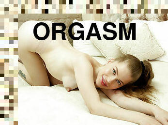The Real Orgasm - Anastasia Sharp - Nubiles