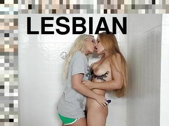 mandi, payudara-besar, lesbian-lesbian, jenis-pornografi-milf, berambut-pirang, mandi-shower, tato