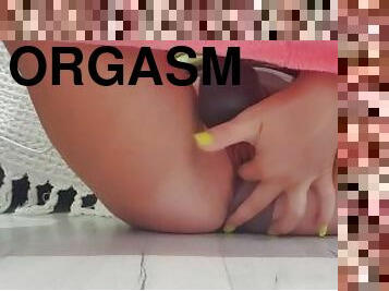 Sexy Babe Masturbate Pussy Orgasm Closeup
