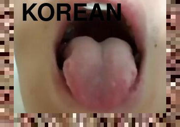 A Korean idol who practices every day to be able to do blowjob well!!?Anal?